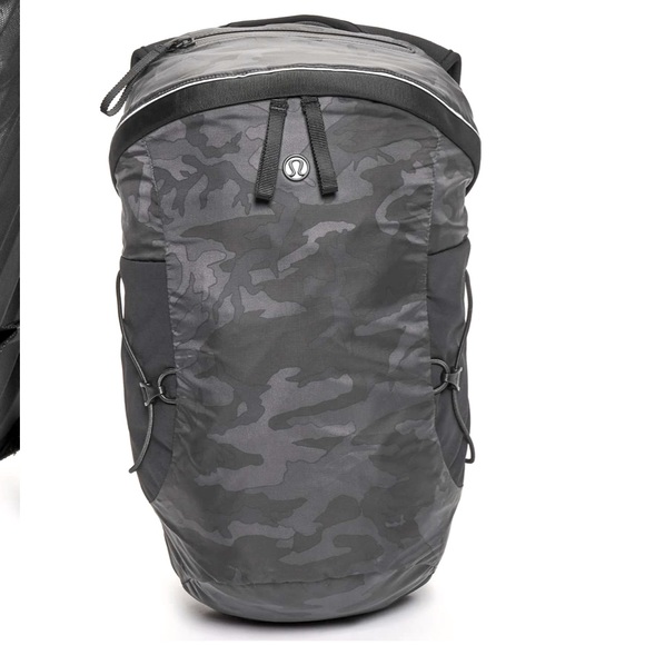 lululemon athletica Handbags - Lululemon Run All Day Backpack - Black / Grey Camo
